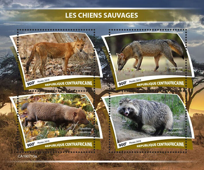 Central African Rep 2019 MNH Wild Animals Stamps Wild Dogs Dhole Bush Dog 4v M/S
